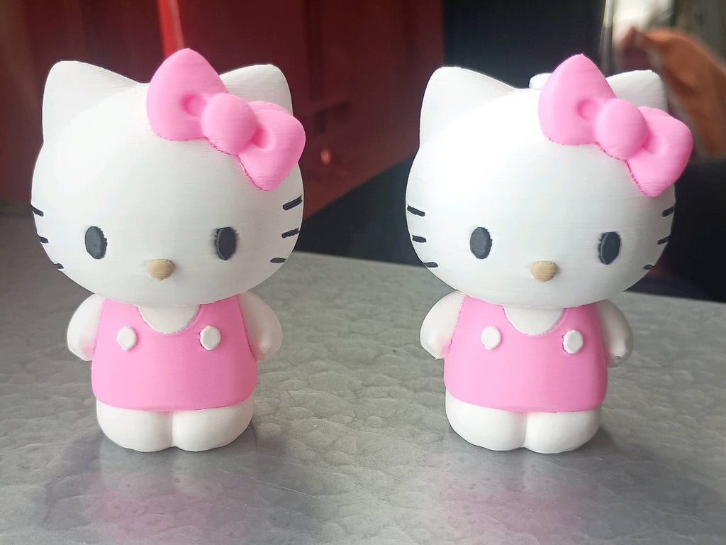 HELLO KITTY KEYCHAIN